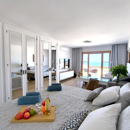 Cristianos - Breathtaking View, Ac, Heated Pool, Fibre Net Appartamento