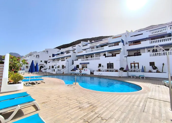 Cristianos - Breathtaking View, Ac, Heated Pool, Fibre Net